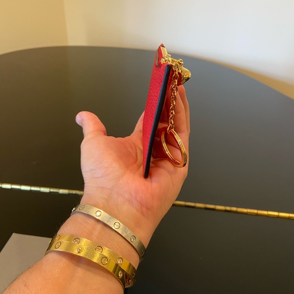 COPY - NWT LUXURY AUTHENTIC RARE Alexander McQueen red pebbled leather Key Ring… - Picture 9 of 17